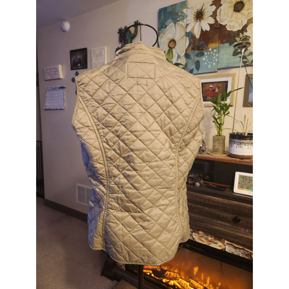 Van Heusen Women's Quilted Vest Olive Full Zip with pink lining size medium - Picture 3 of 9
